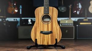 Learning guitar abroad